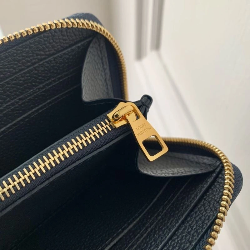 LV Wallets 4048H-0156