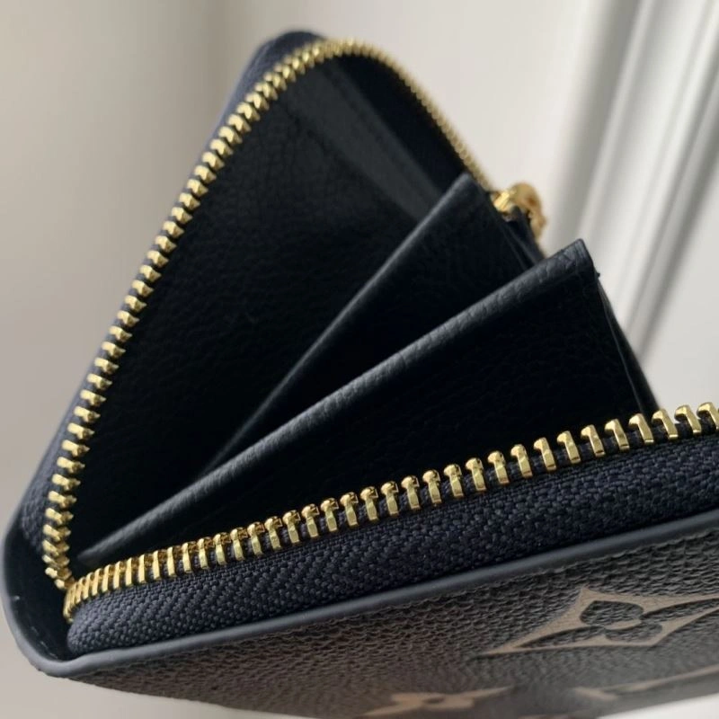 LV Wallets 4048H-0157