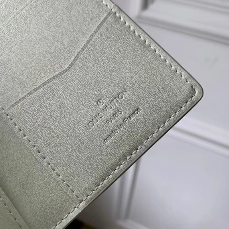 LV Wallets 4048H-0163