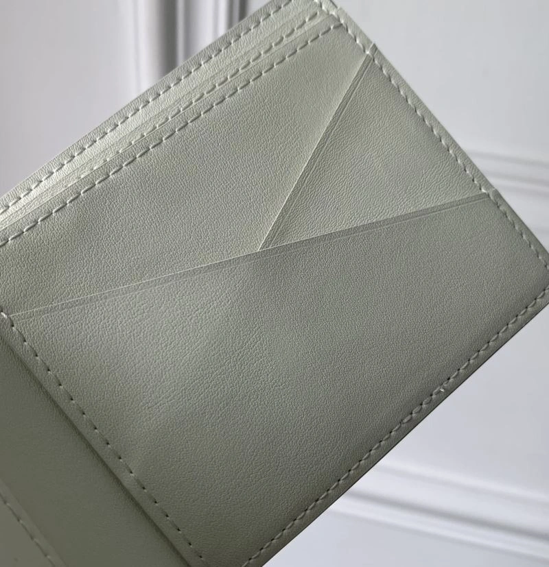LV Wallets 4048H-0165