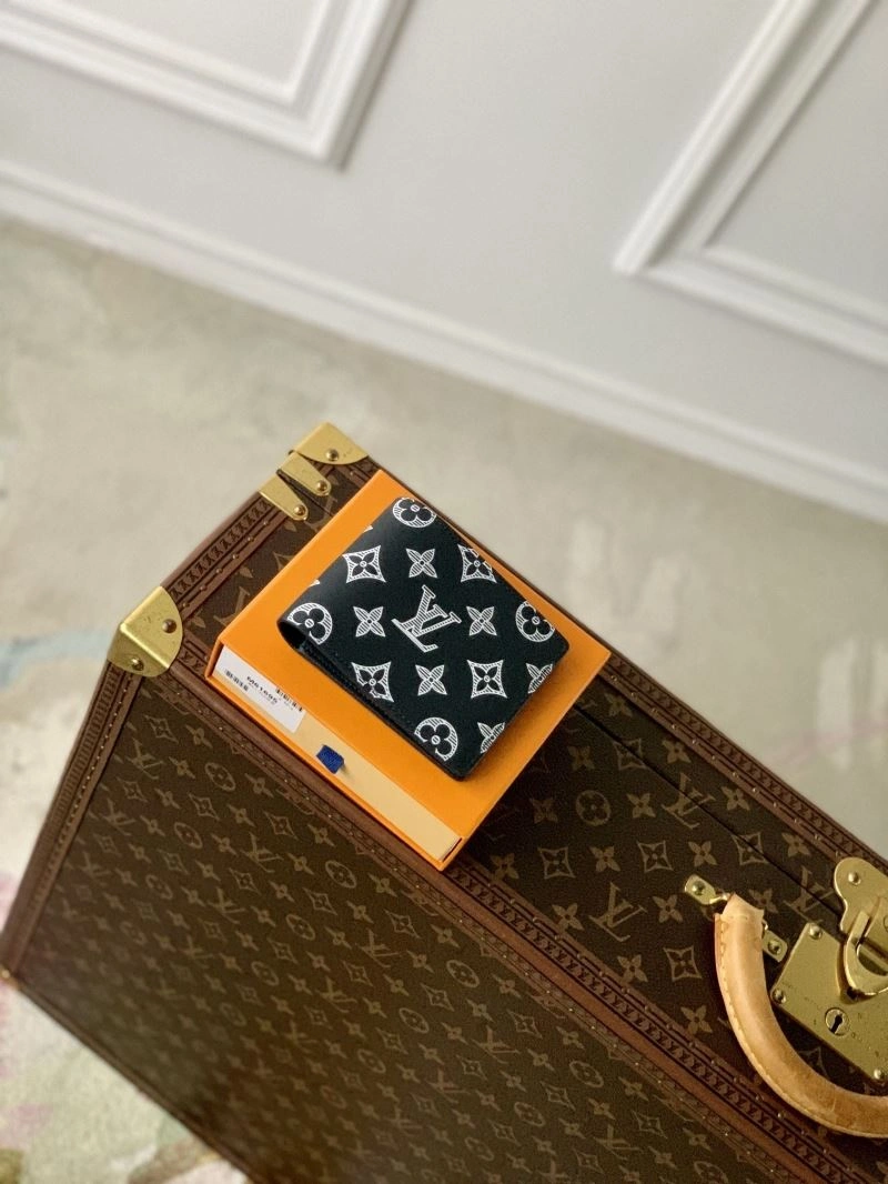 LV Wallets 4048H-0166