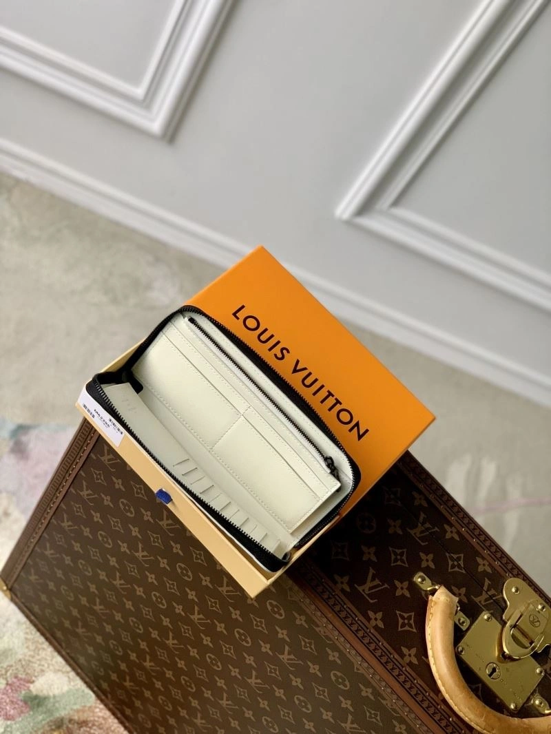 LV Wallets 4048H-0169