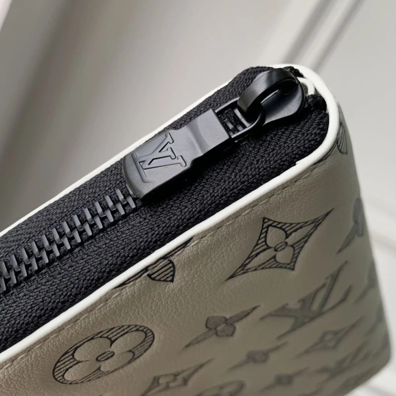 LV Wallets 4048H-0169