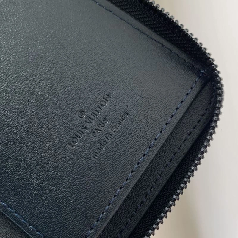 LV Wallets 4048H-0170
