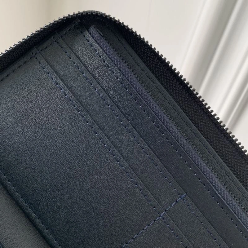 LV Wallets 4048H-0170