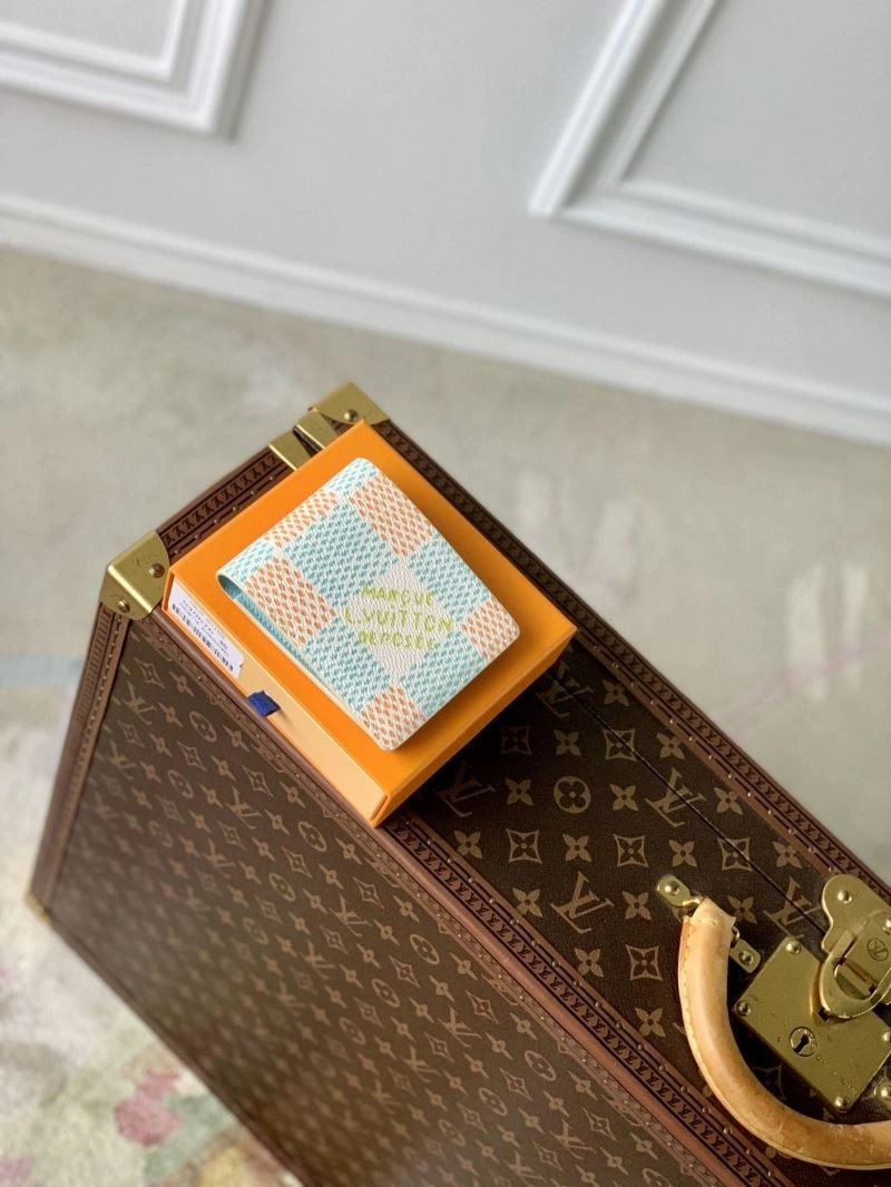 LV Wallets 4048H-0185