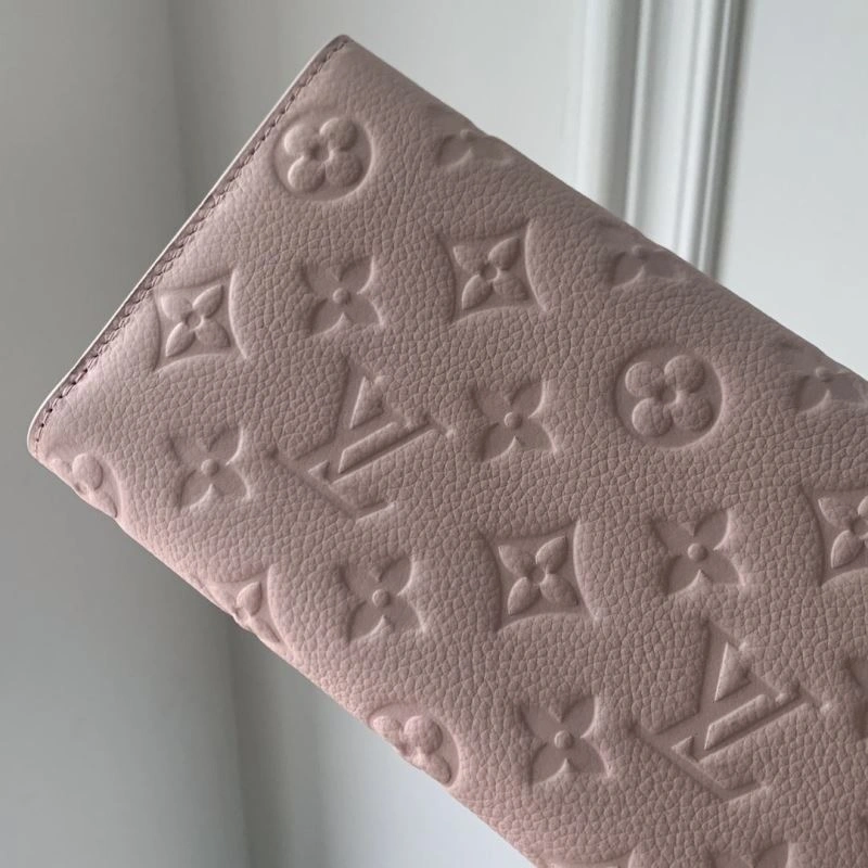 LV Wallets 4048H-0207