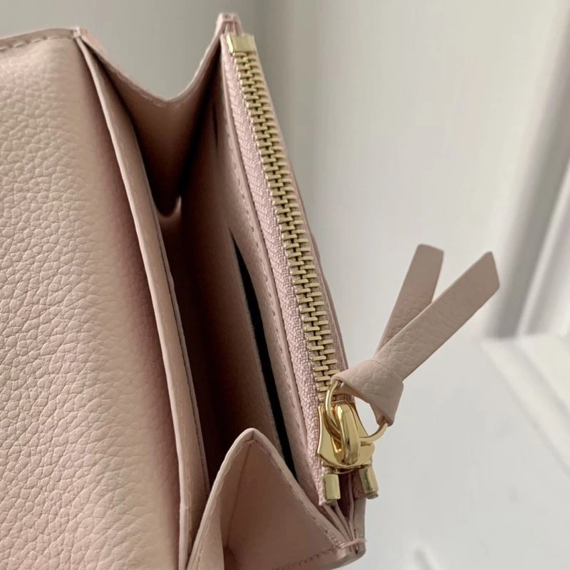 LV Wallets 4048H-0210