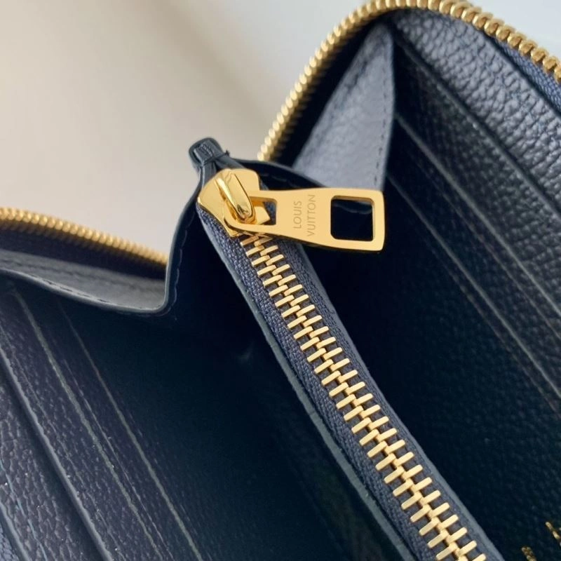 LV Wallets 4048H-0231