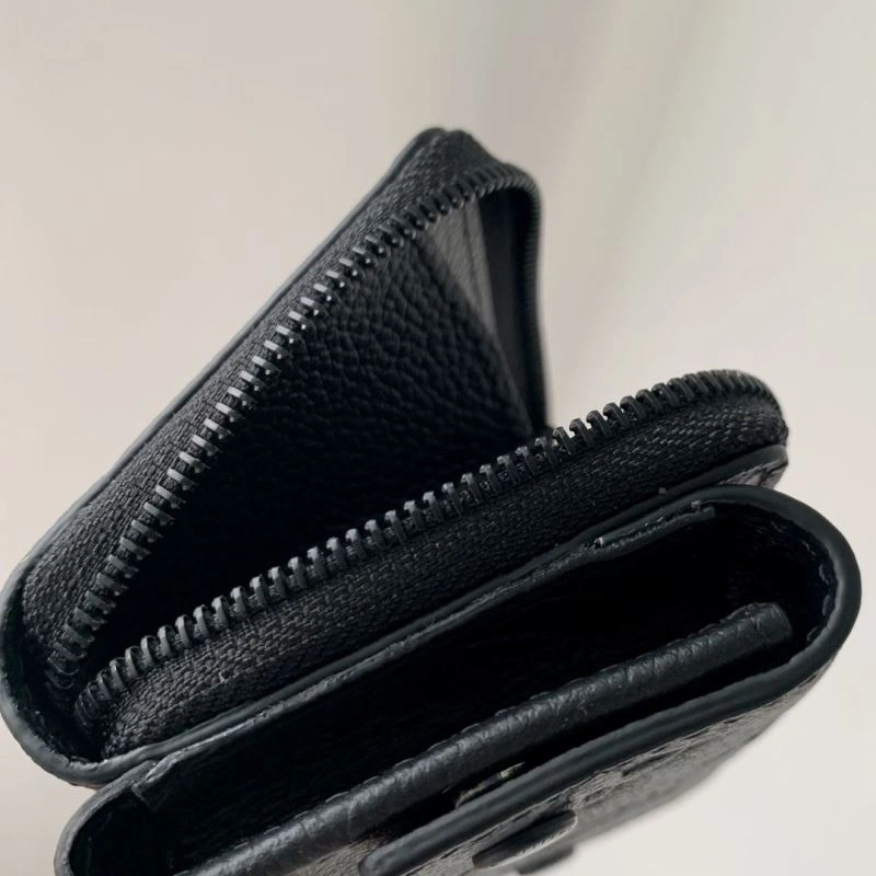 LV Wallets 4048H-0235