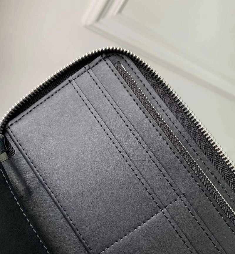 LV Wallets 4048H-0243