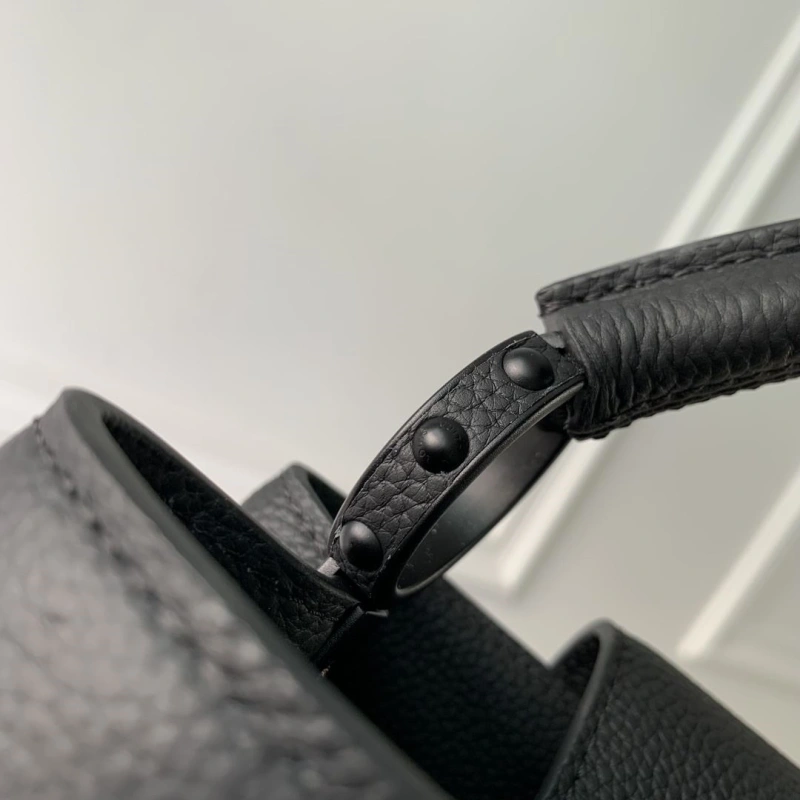 LV Capucines Bags 4048I-0002