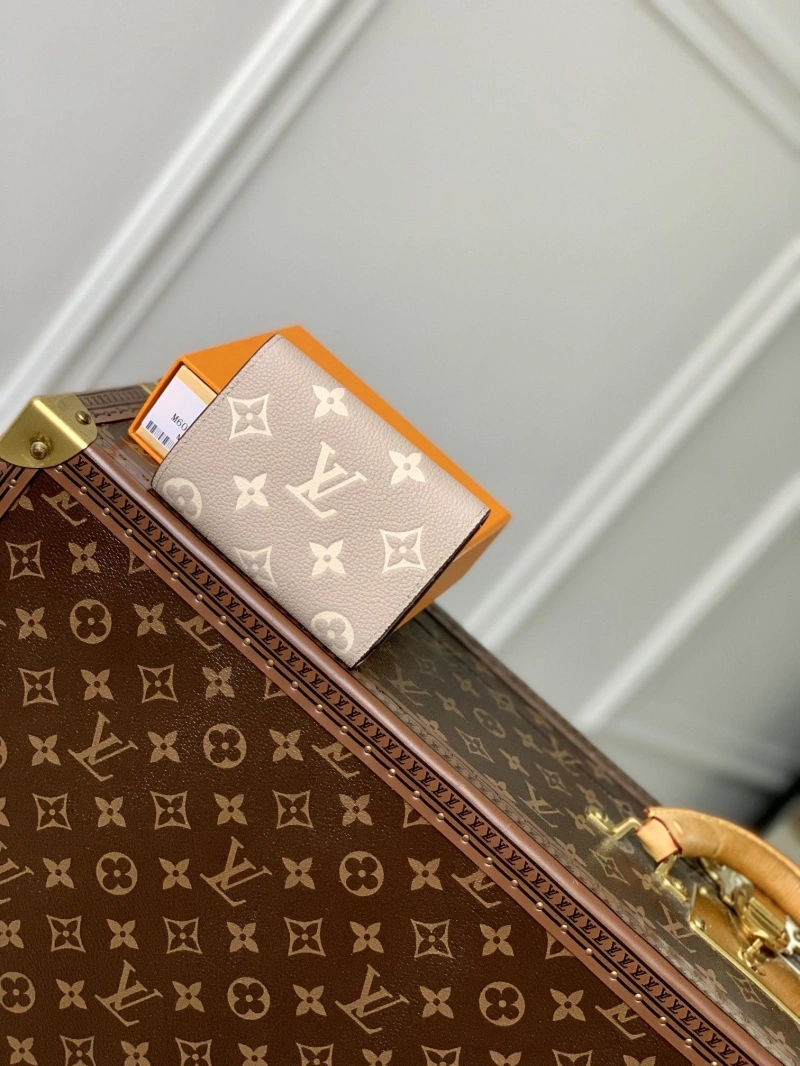 LV Wallets 4048I-0053