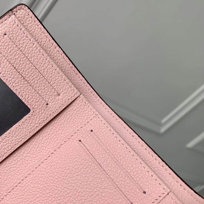 LV Wallets 4048I-0054