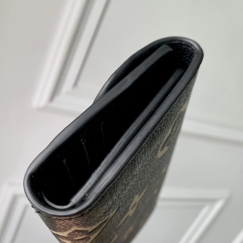 LV Wallets 4048I-0055