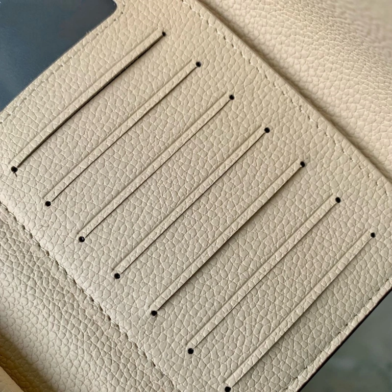 LV Wallets 4048I-0056