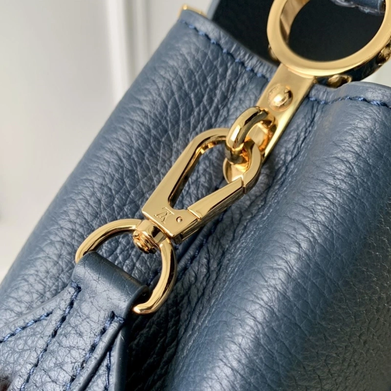 LV Capucines Bags 4048I-0073