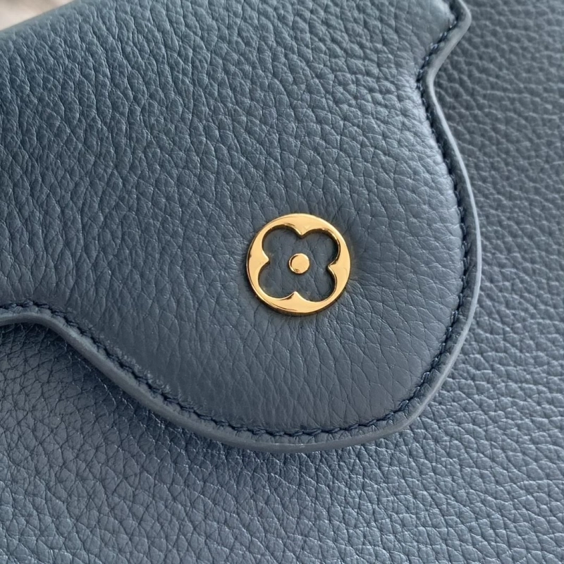 LV Capucines Bags 4048I-0074