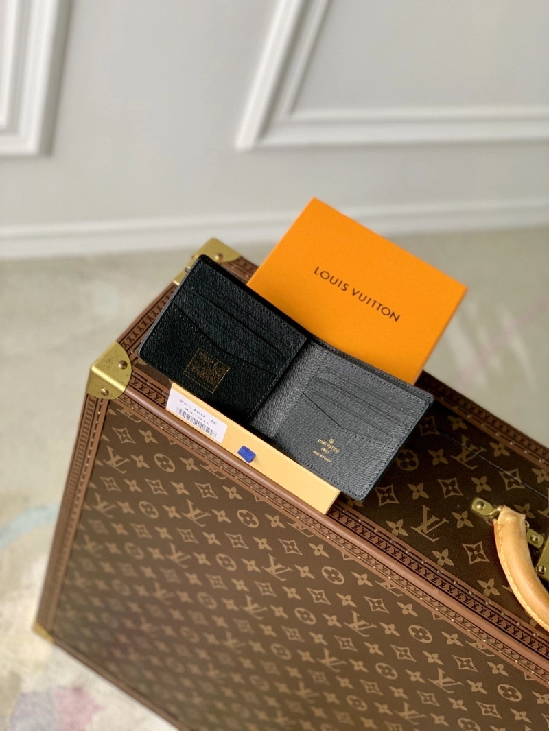 LV Wallets 4048I-0096