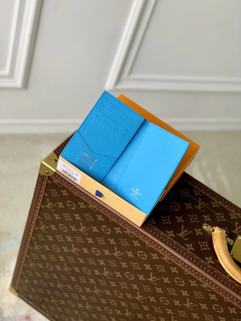 LV Wallets 4048I-0101