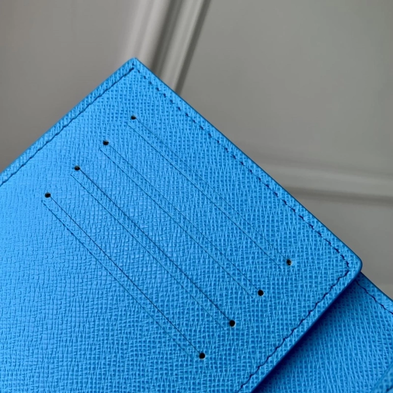 LV Wallets 4048I-0101