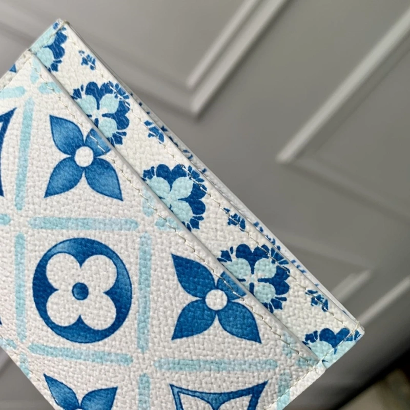 LV Wallets 4048I-0113