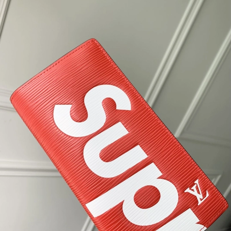 LV Wallets 4048I-0121