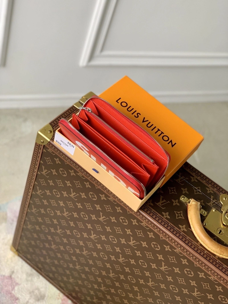 LV Wallets 4048I-0122