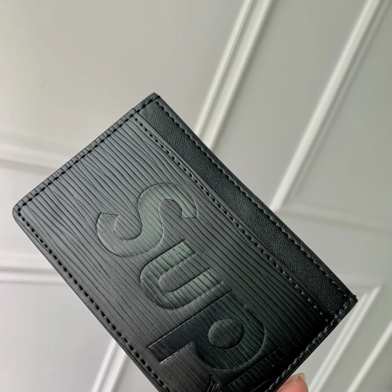 LV Wallets 4048I-0123
