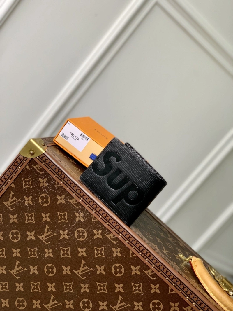 LV Wallets 4048I-0124
