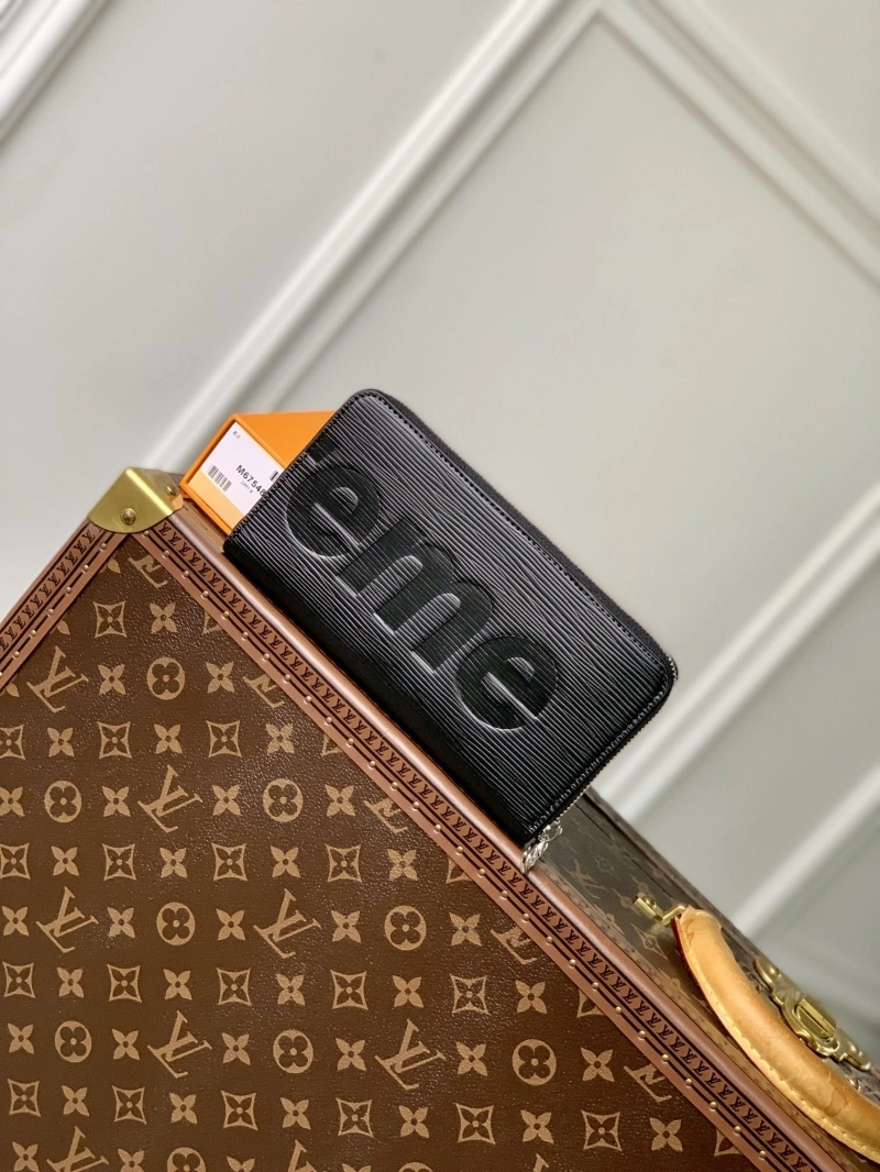 LV Wallets 4048I-0126