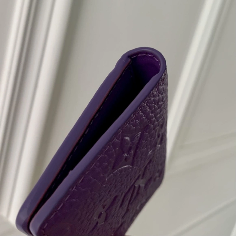 LV Wallets 4048I-0128