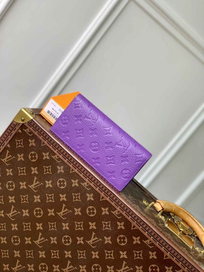 LV Wallets 4048I-0130