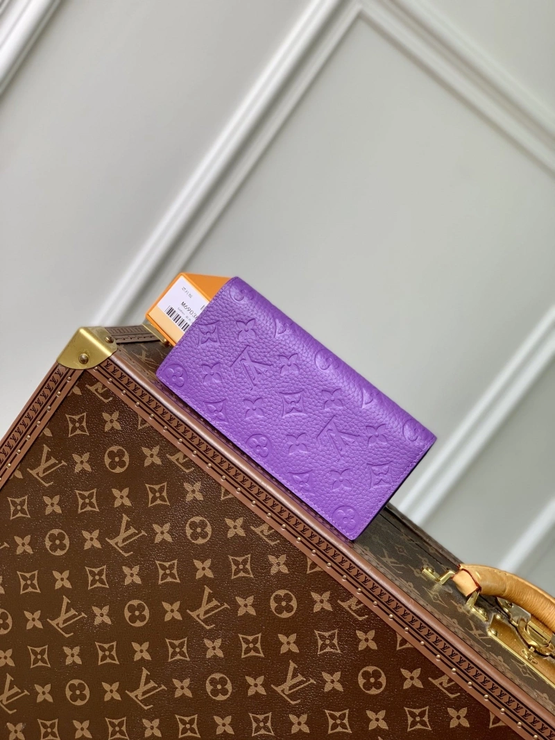 LV Wallets 4048I-0130