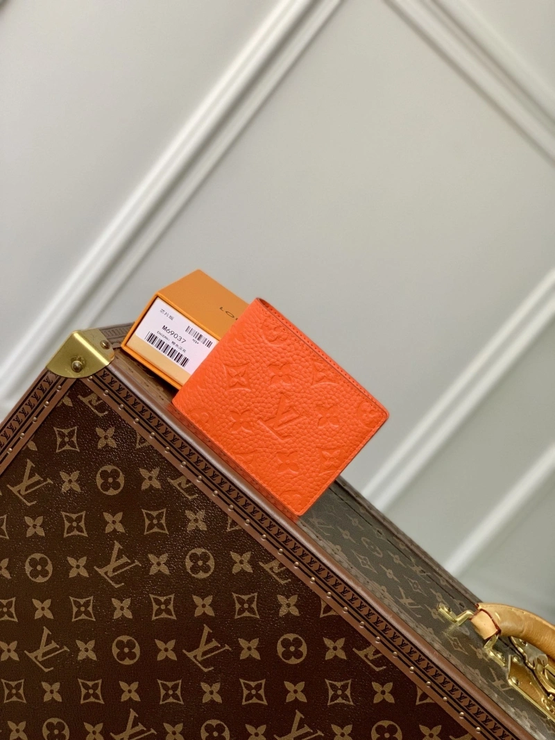 LV Wallets 4048I-0133