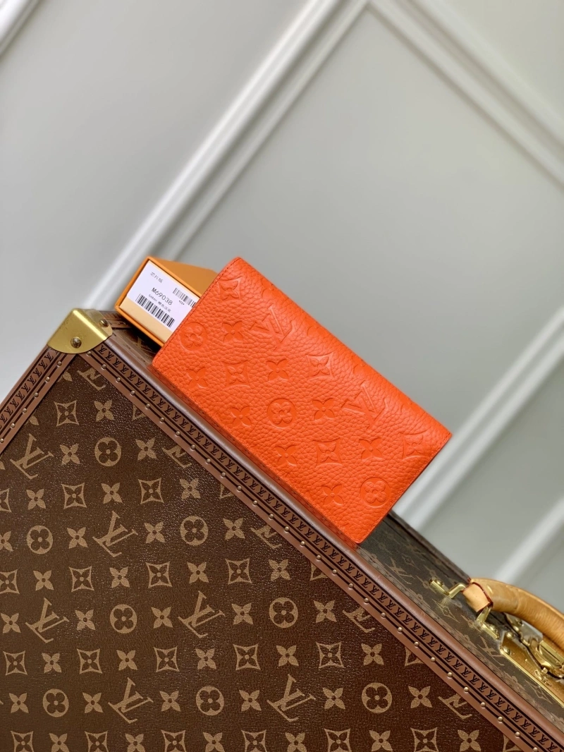 LV Wallets 4048I-0134
