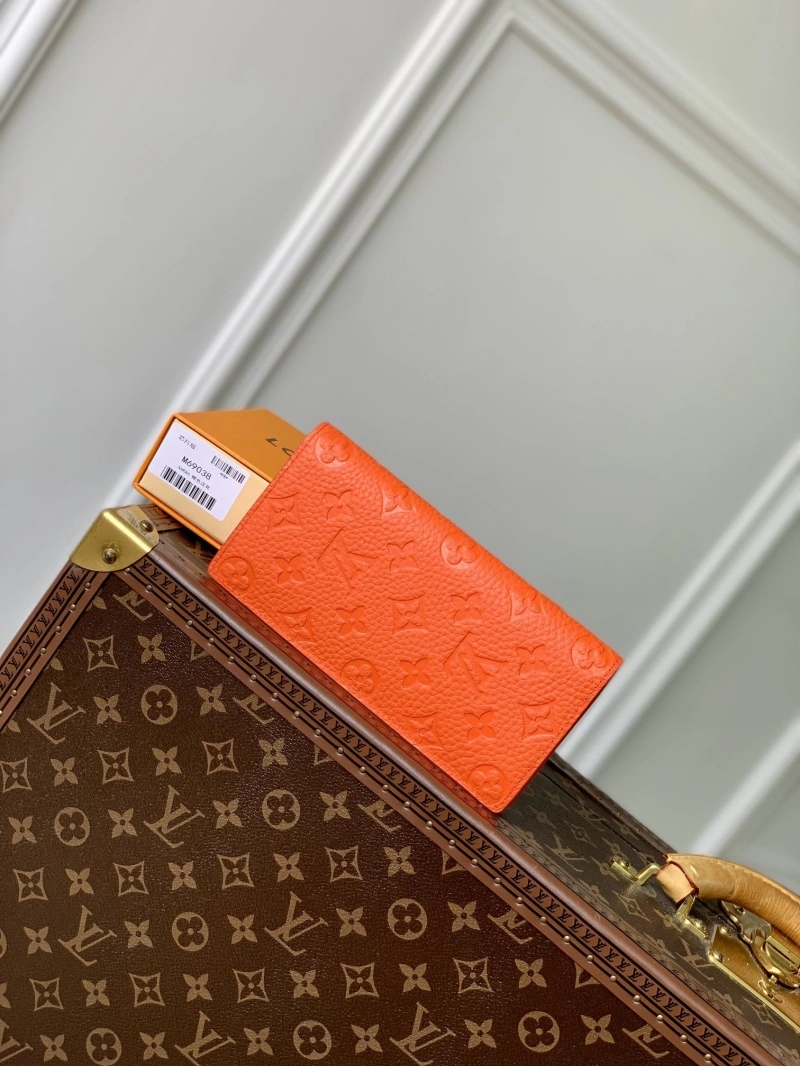 LV Wallets 4048I-0134