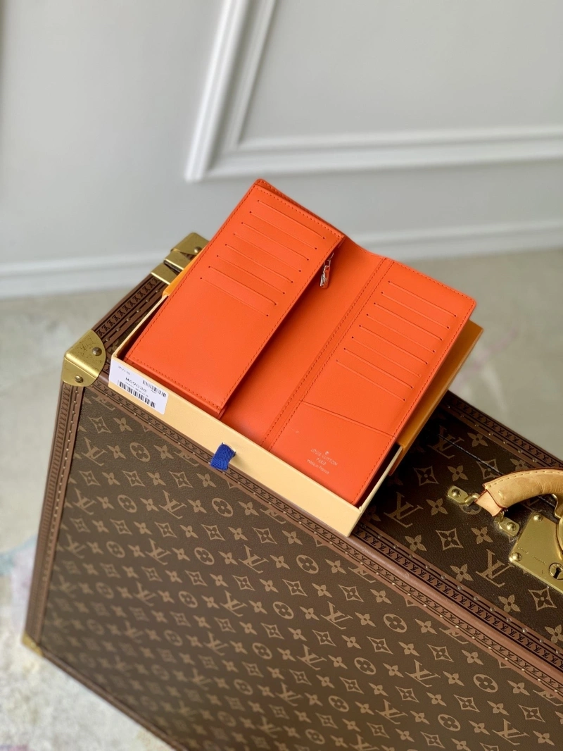 LV Wallets 4048I-0134