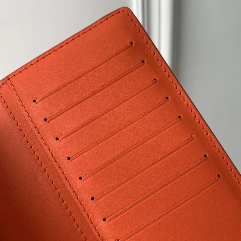 LV Wallets 4048I-0134