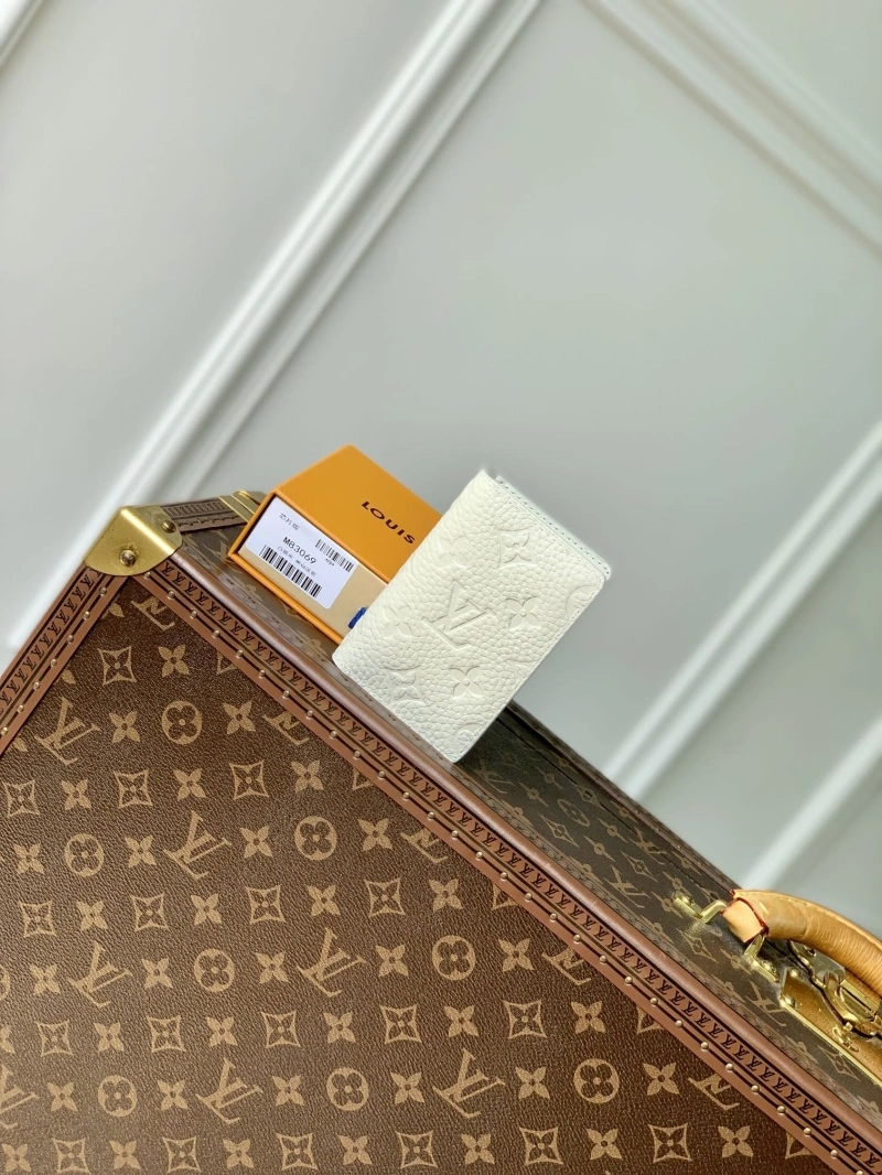 LV Wallets 4048I-0136