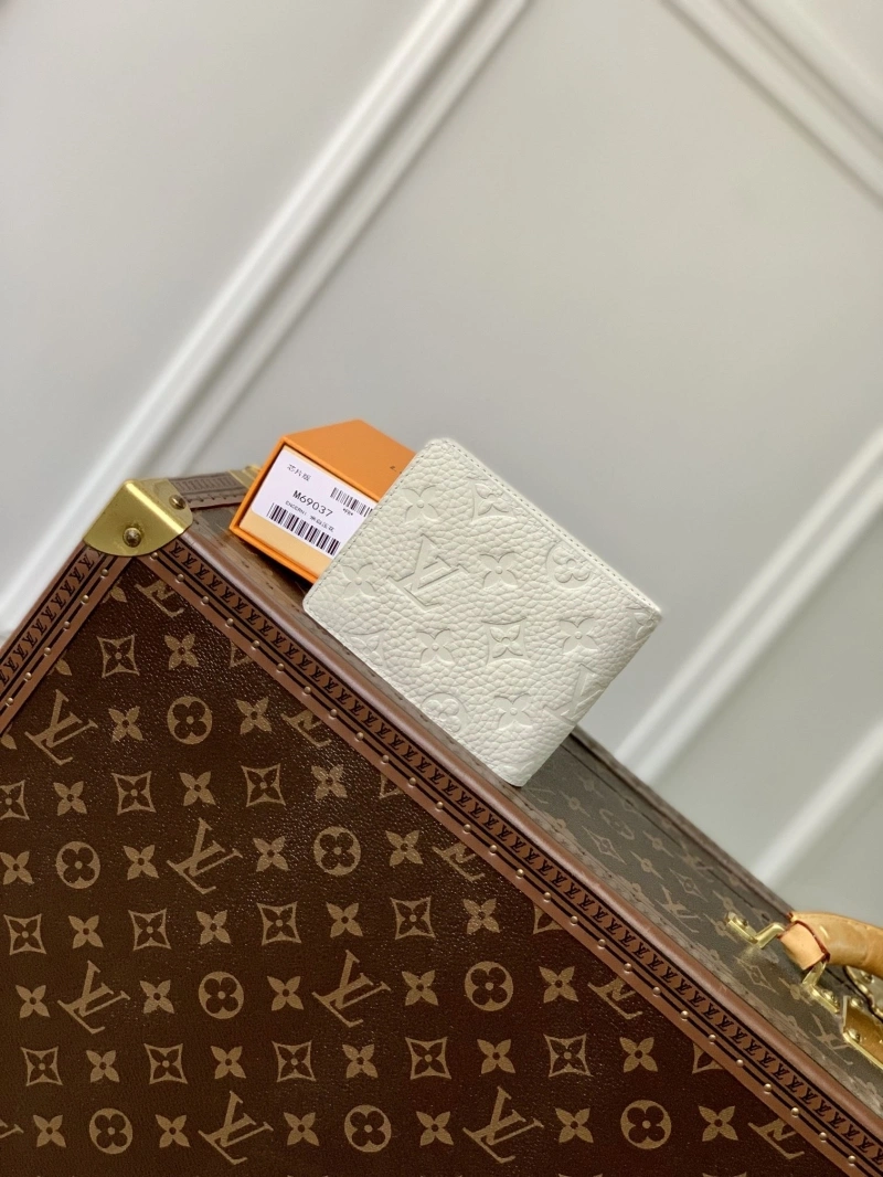 LV Wallets 4048I-0137