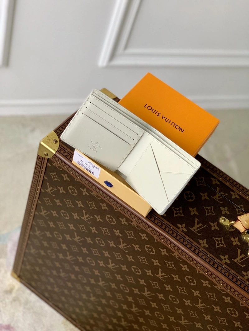 LV Wallets 4048I-0137