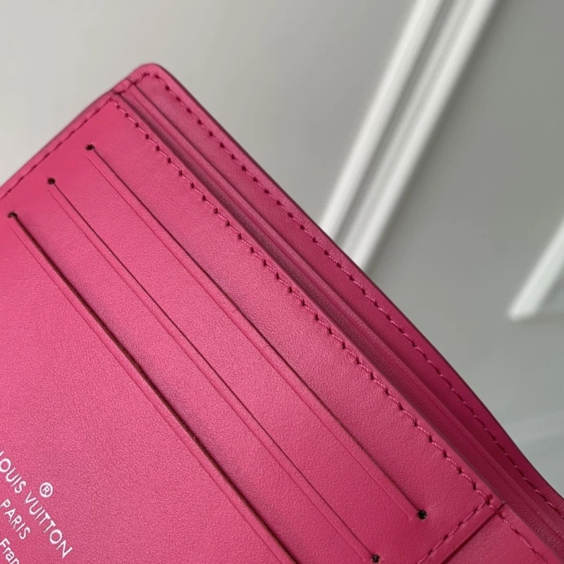 LV Wallets 4048I-0141