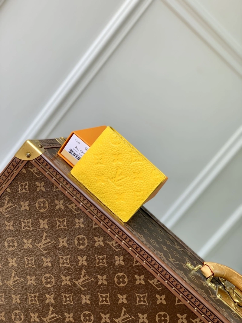 LV Wallets 4048I-0145