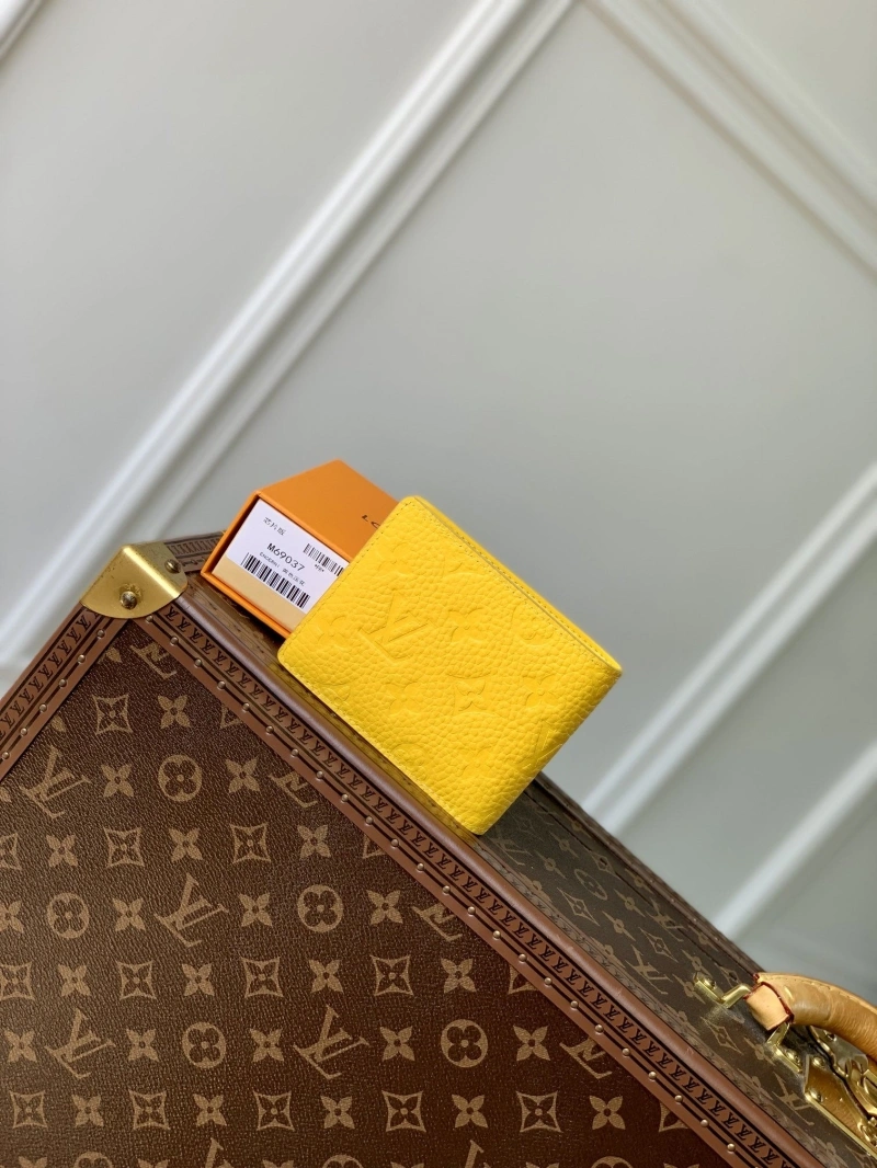 LV Wallets 4048I-0145