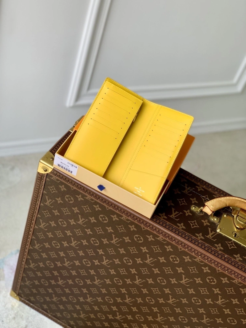 LV Wallets 4048I-0146