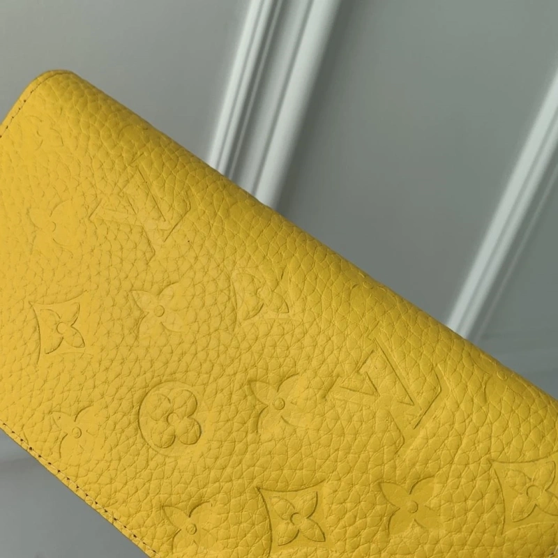 LV Wallets 4048I-0146