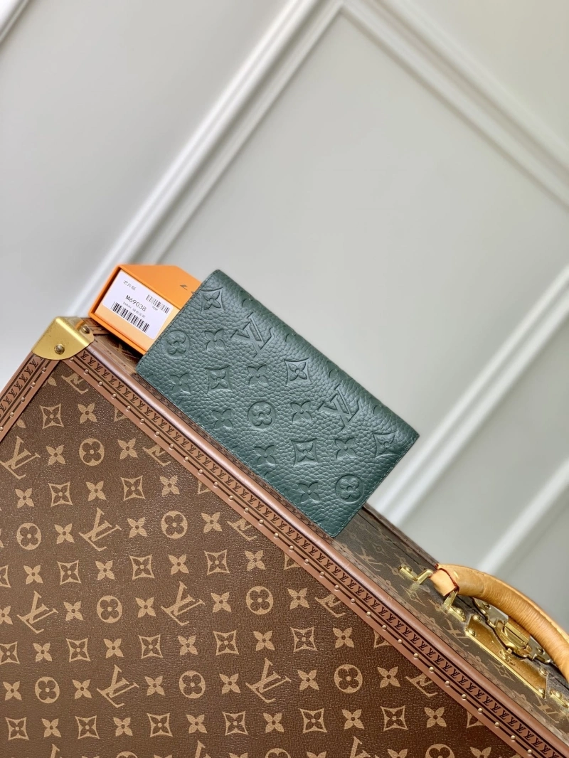 LV Wallets 4048I-0150
