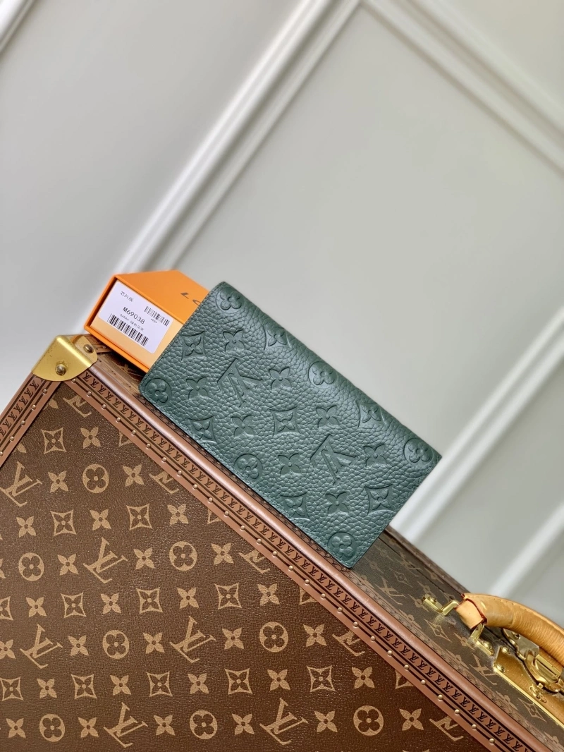 LV Wallets 4048I-0150