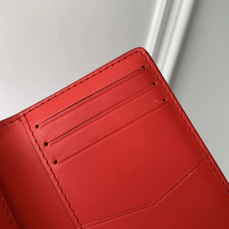 LV Wallets 4048I-0152